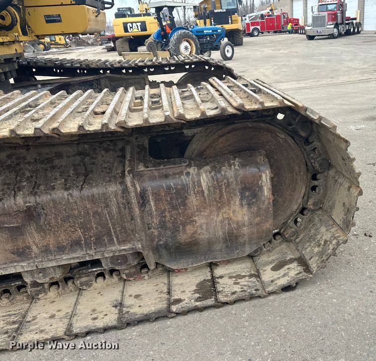 image for item FK1640 2008 Caterpillar 330D excavator