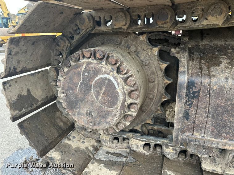image for item FK1640 2008 Caterpillar 330D excavator