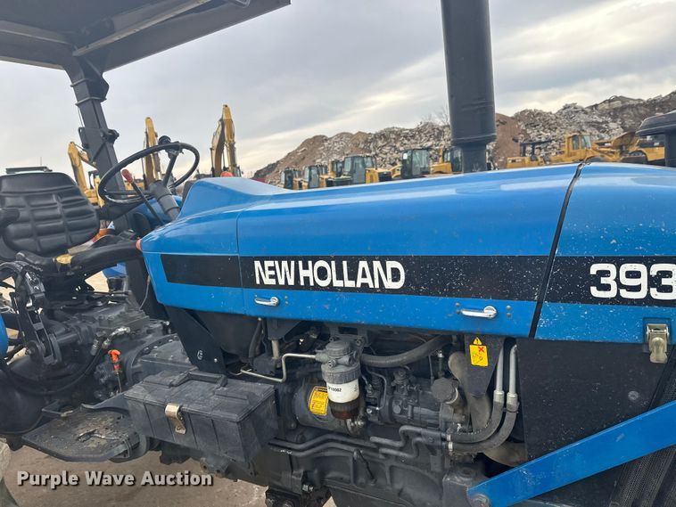image for item FK1641 1999 New Holland 3930 tractor