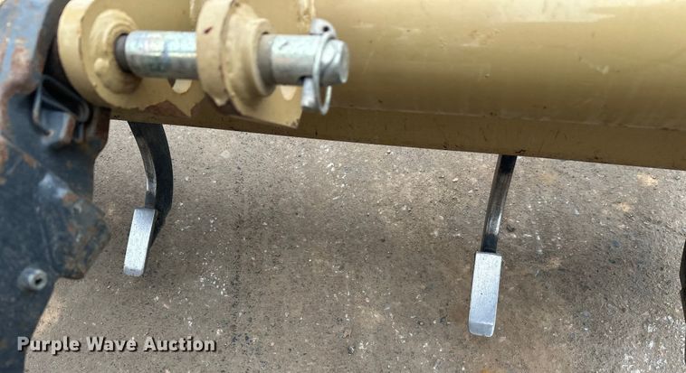 image for item FK1641 1999 New Holland 3930 tractor