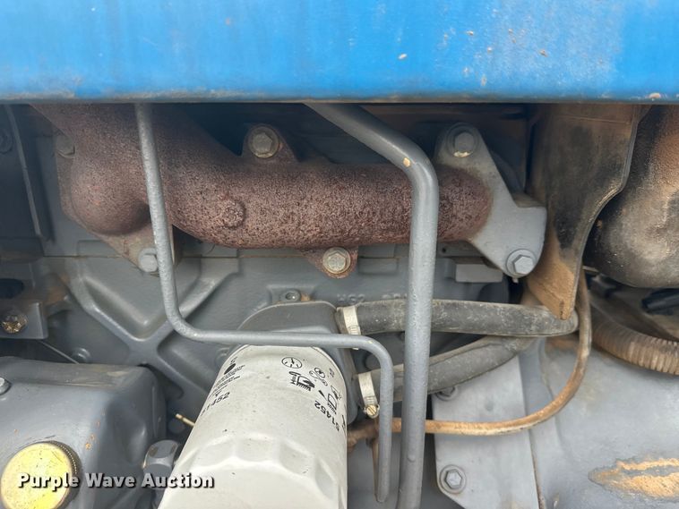 image for item FK1641 1999 New Holland 3930 tractor