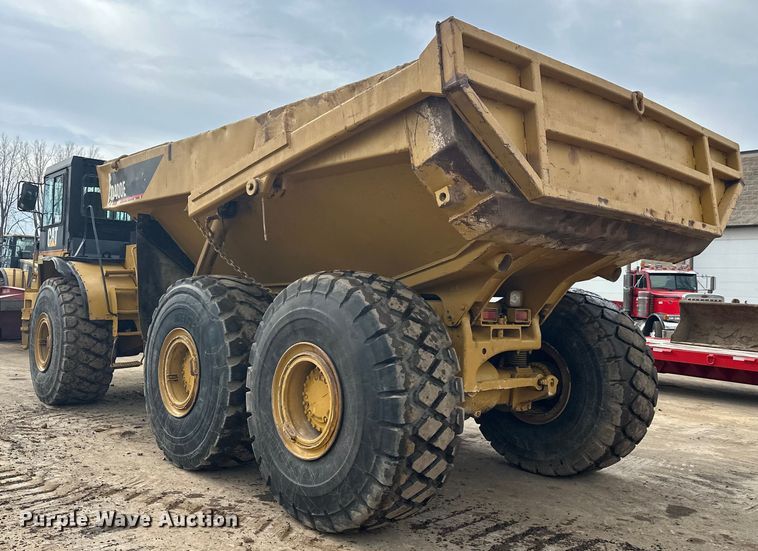 image for item FK1642 1998 Caterpillar D400 E Series II articulated haul truck