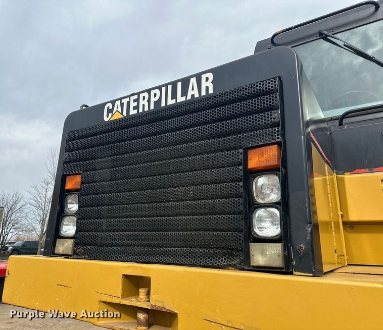 image for item FK1642 1998 Caterpillar D400 E Series II articulated haul truck