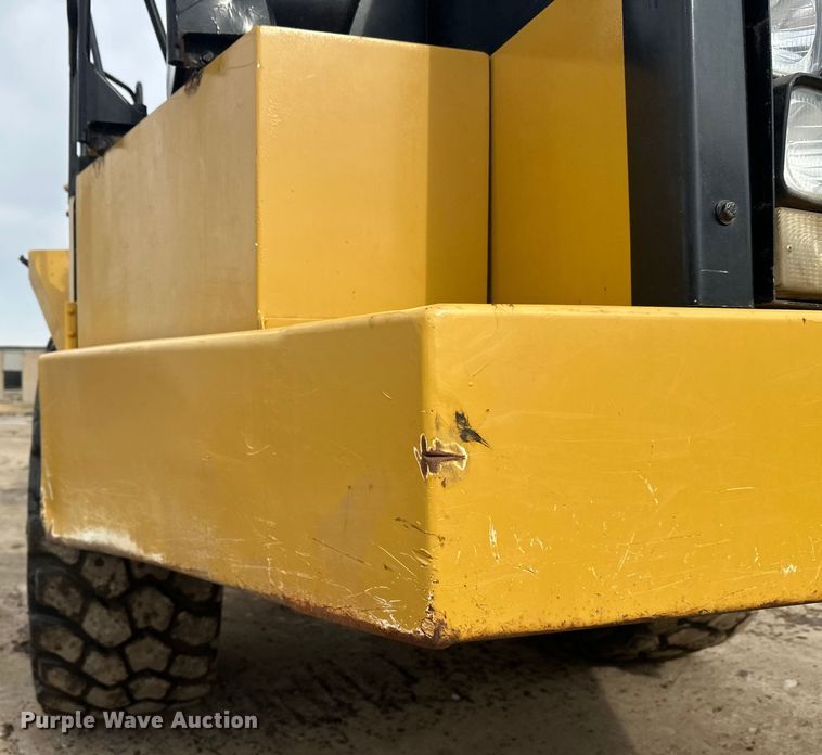 image for item FK1642 1998 Caterpillar D400 E Series II articulated haul truck