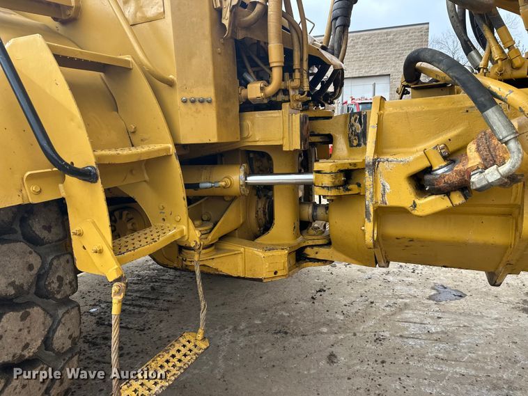 image for item FK1642 1998 Caterpillar D400 E Series II articulated haul truck