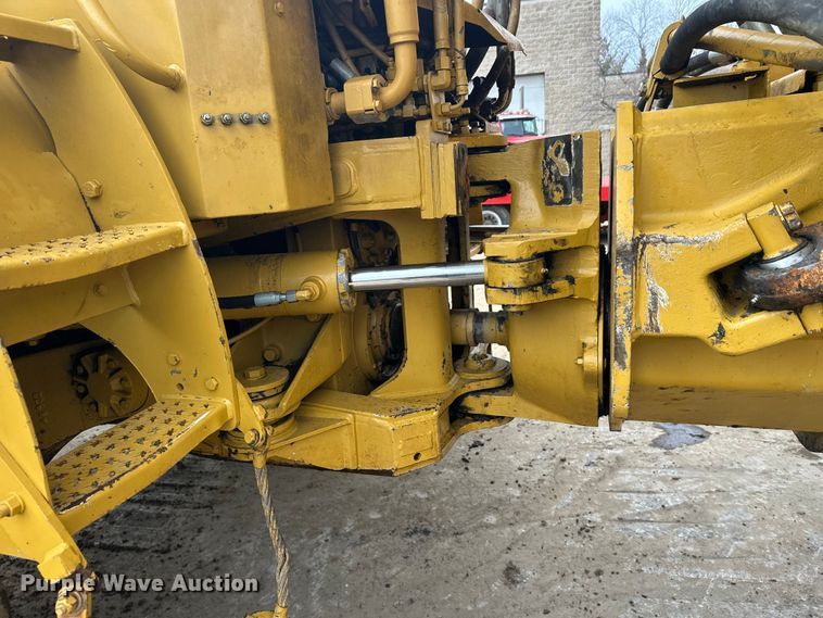 image for item FK1642 1998 Caterpillar D400 E Series II articulated haul truck