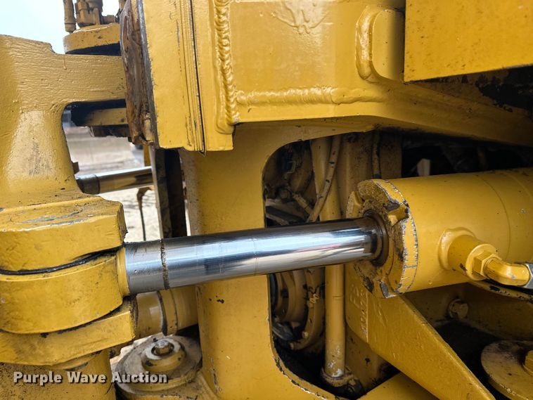 image for item FK1642 1998 Caterpillar D400 E Series II articulated haul truck