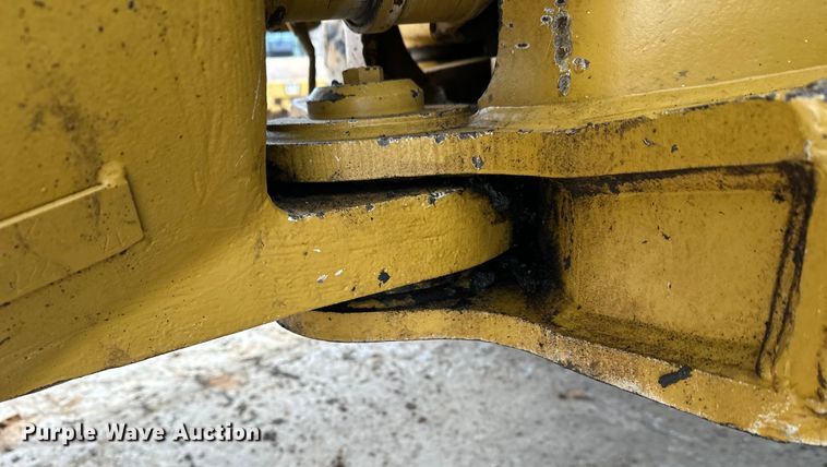 image for item FK1642 1998 Caterpillar D400 E Series II articulated haul truck