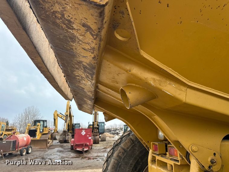 image for item FK1642 1998 Caterpillar D400 E Series II articulated haul truck