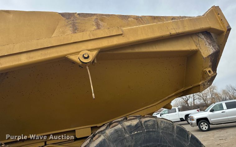 image for item FK1642 1998 Caterpillar D400 E Series II articulated haul truck