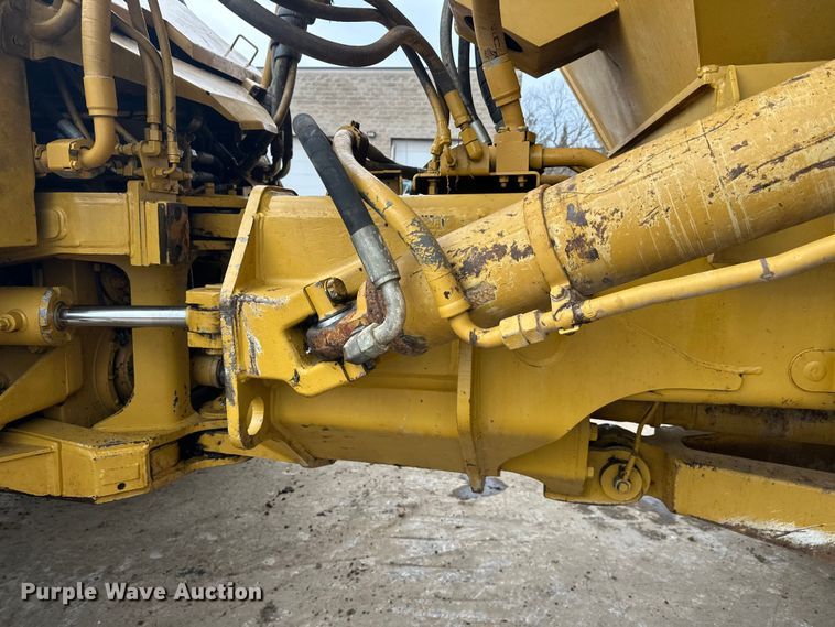 image for item FK1642 1998 Caterpillar D400 E Series II articulated haul truck