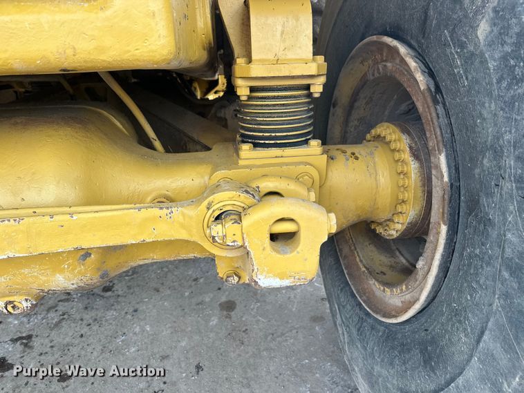 image for item FK1642 1998 Caterpillar D400 E Series II articulated haul truck