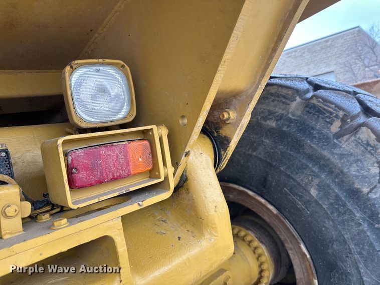 image for item FK1642 1998 Caterpillar D400 E Series II articulated haul truck