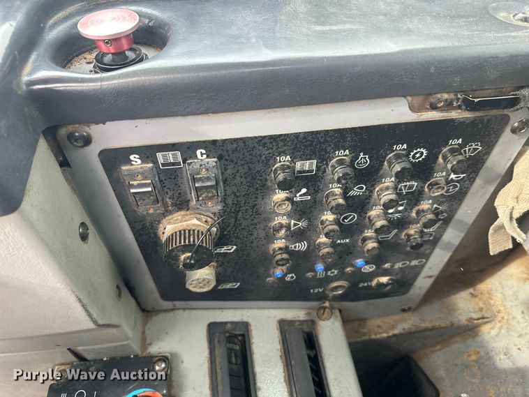 image for item FK1642 1998 Caterpillar D400 E Series II articulated haul truck