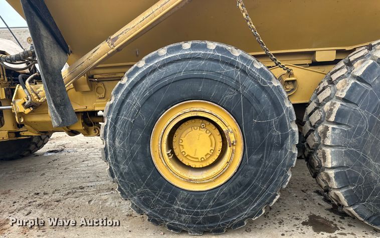 image for item FK1642 1998 Caterpillar D400 E Series II articulated haul truck