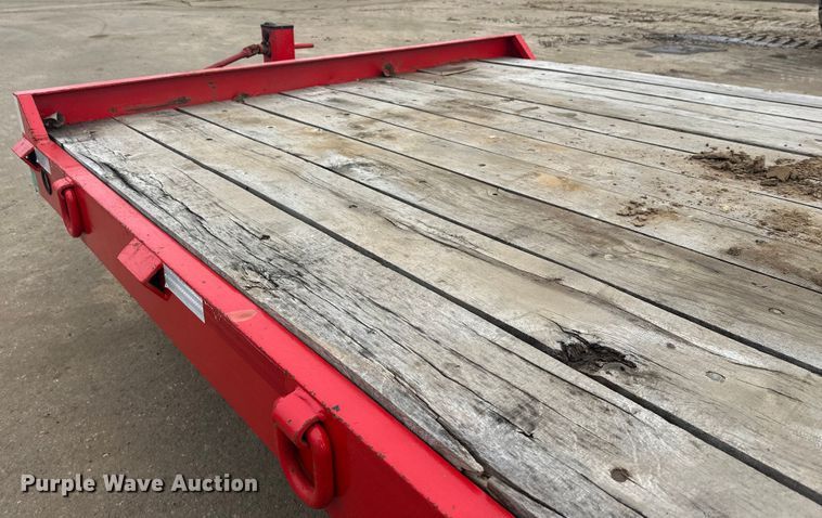 image for item FK1643 1999 Towmaster T50 equipment trailer