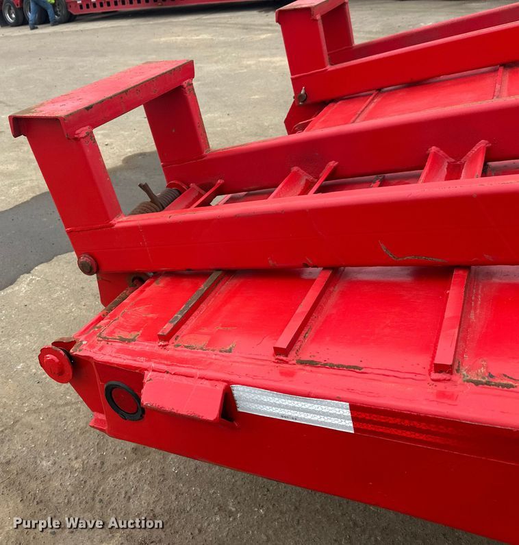 image for item FK1643 1999 Towmaster T50 equipment trailer