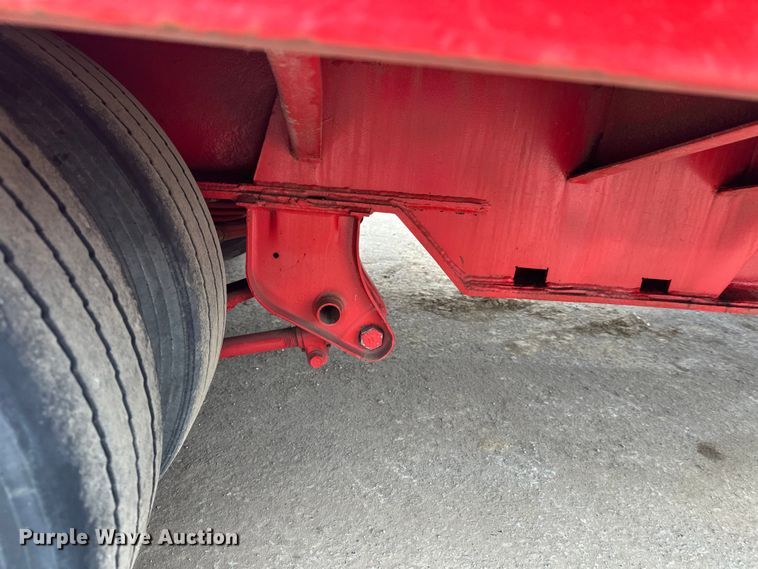 image for item FK1643 1999 Towmaster T50 equipment trailer