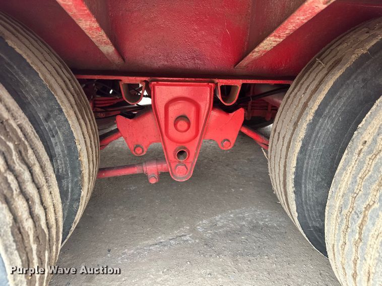 image for item FK1643 1999 Towmaster T50 equipment trailer