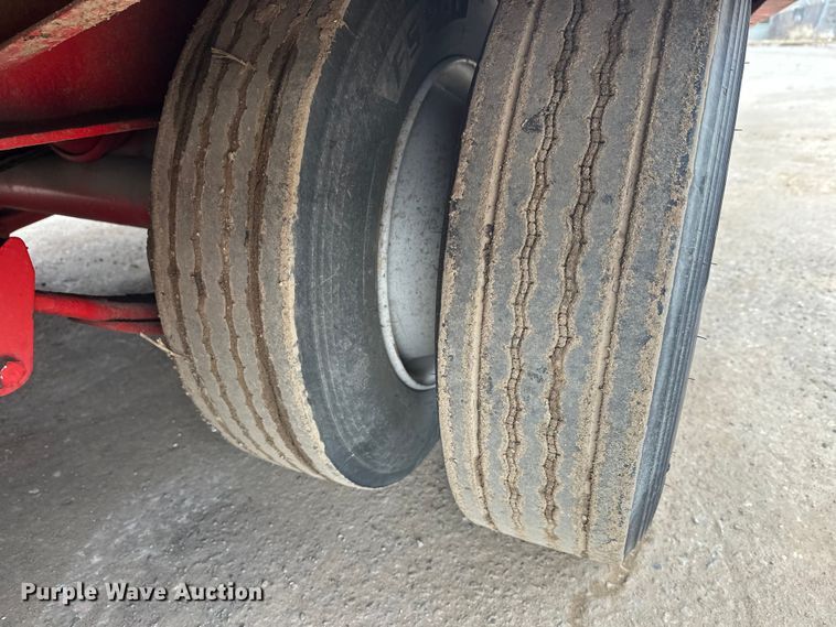 image for item FK1643 1999 Towmaster T50 equipment trailer