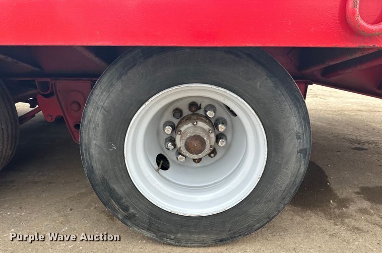 image for item FK1643 1999 Towmaster T50 equipment trailer