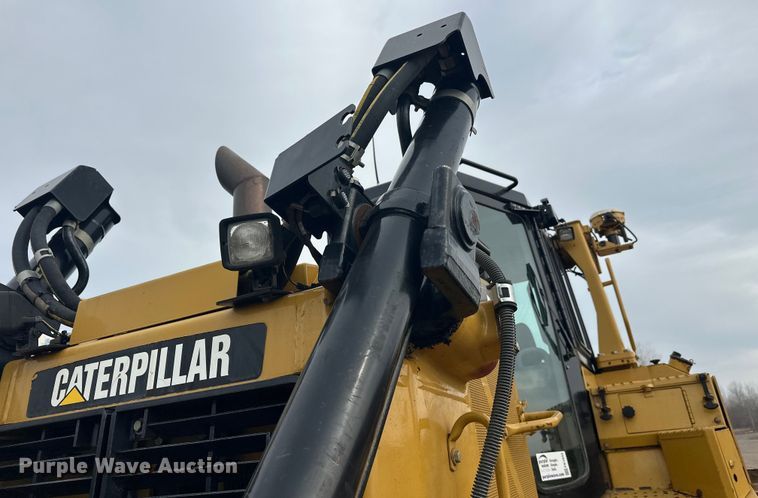 image for item FK1644 2012 Caterpillar D6T dozer