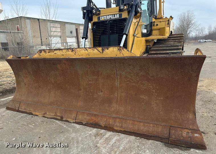 image for item FK1644 2012 Caterpillar D6T dozer