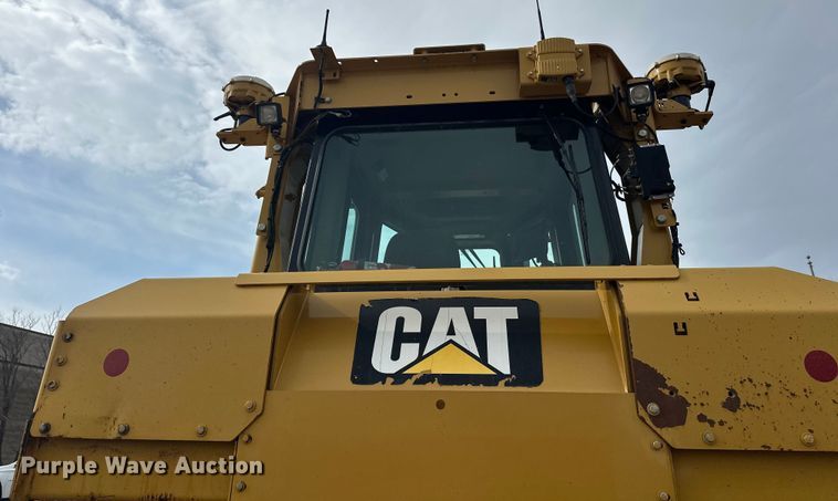 image for item FK1644 2012 Caterpillar D6T dozer