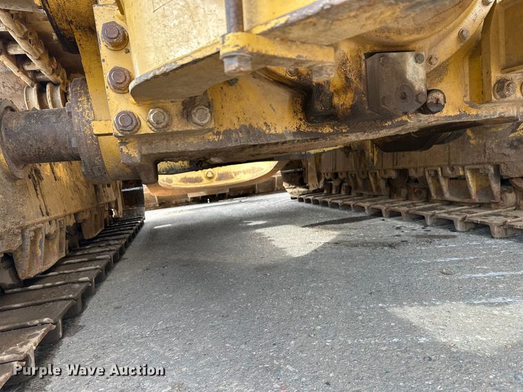 image for item FK1644 2012 Caterpillar D6T dozer