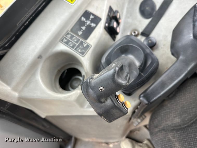 image for item FK1644 2012 Caterpillar D6T dozer