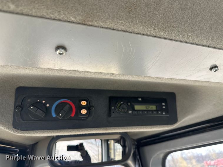 image for item FK1644 2012 Caterpillar D6T dozer