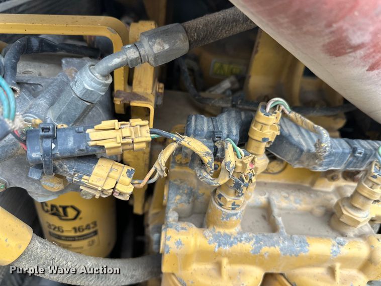 image for item FK1644 2012 Caterpillar D6T dozer