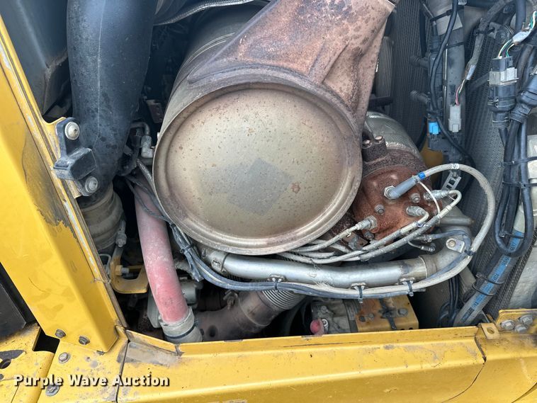 image for item FK1644 2012 Caterpillar D6T dozer