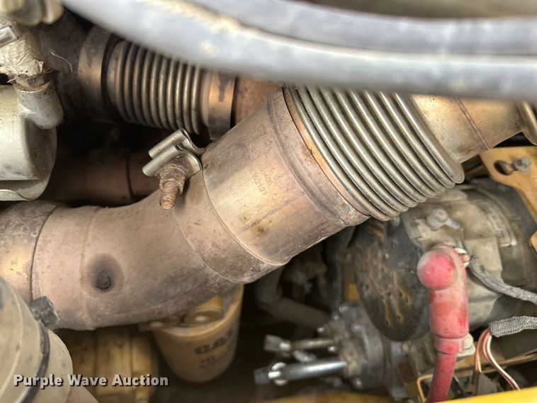 image for item FK1644 2012 Caterpillar D6T dozer