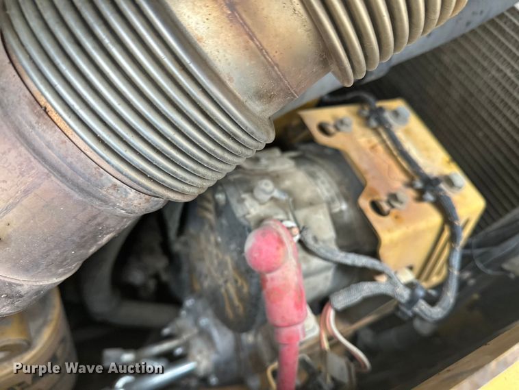 image for item FK1644 2012 Caterpillar D6T dozer