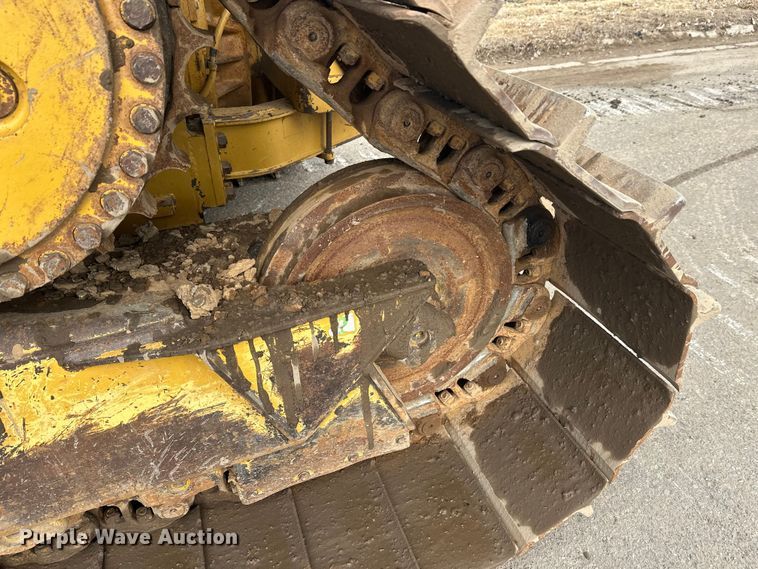 image for item FK1644 2012 Caterpillar D6T dozer