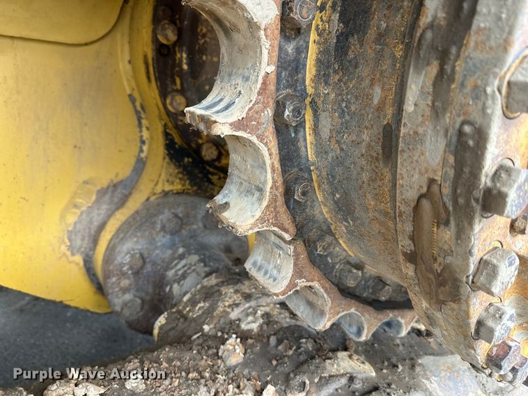 image for item FK1644 2012 Caterpillar D6T dozer