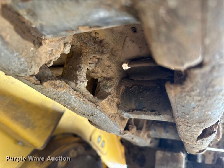 image for item FK1644 2012 Caterpillar D6T dozer