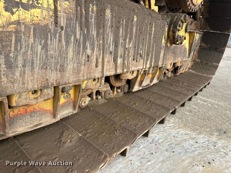 image for item FK1644 2012 Caterpillar D6T dozer