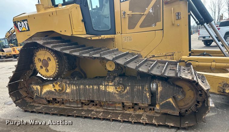 image for item FK1644 2012 Caterpillar D6T dozer