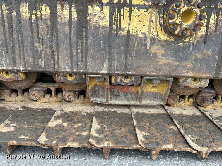 image for item FK1644 2012 Caterpillar D6T dozer