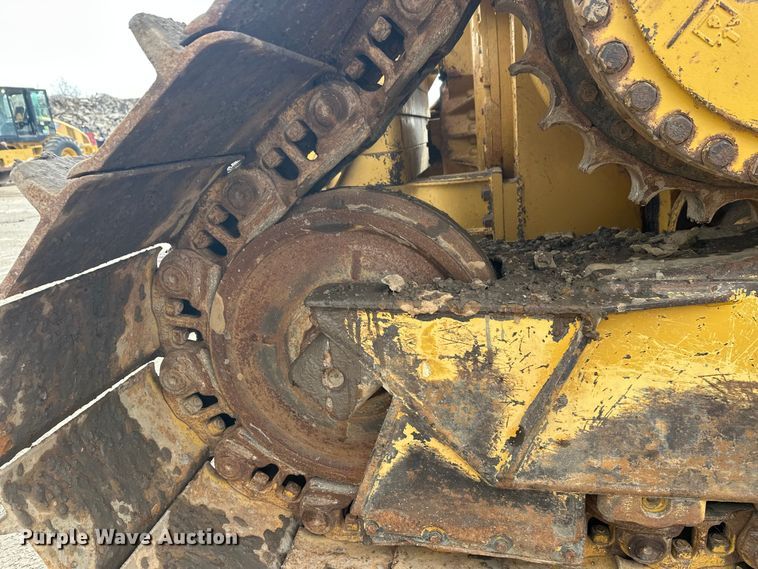 image for item FK1644 2012 Caterpillar D6T dozer