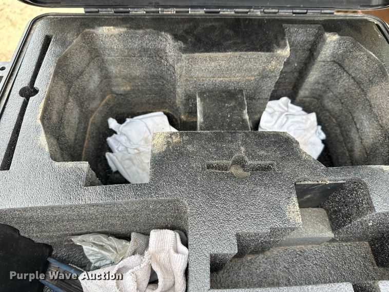 image for item FK1644 2012 Caterpillar D6T dozer