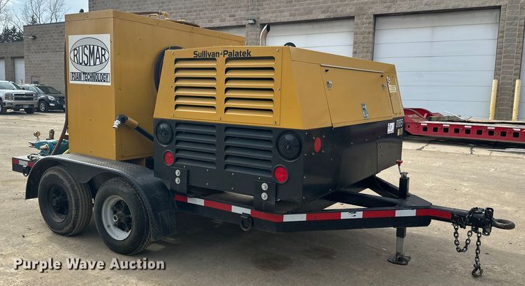 image for item FK1645 Rusmar Foam Technology spray foam trailer