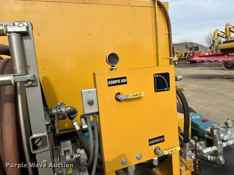 image for item FK1645 Rusmar Foam Technology spray foam trailer