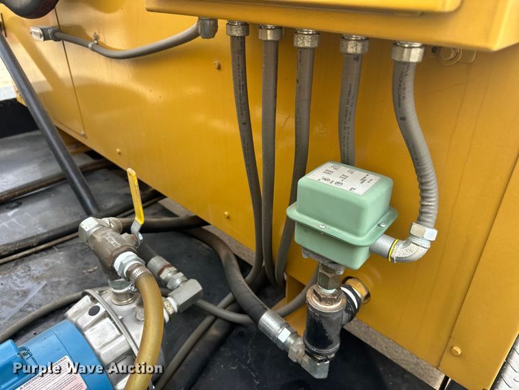 image for item FK1645 Rusmar Foam Technology spray foam trailer