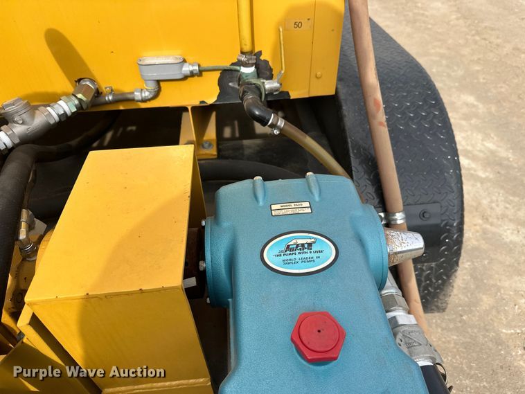 image for item FK1645 Rusmar Foam Technology spray foam trailer