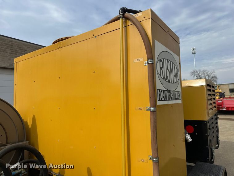 image for item FK1645 Rusmar Foam Technology spray foam trailer