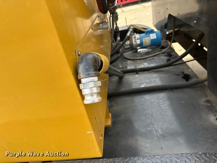 image for item FK1645 Rusmar Foam Technology spray foam trailer