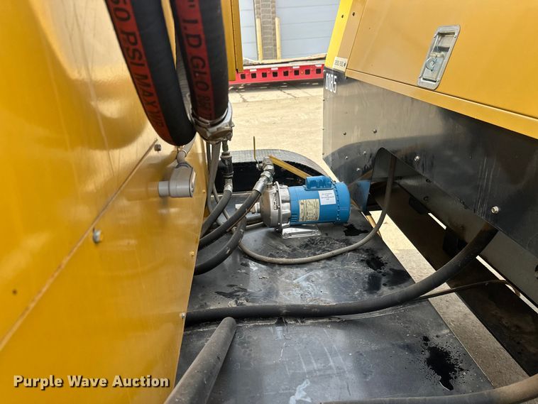 image for item FK1645 Rusmar Foam Technology spray foam trailer